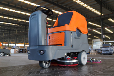 榮事達洗地機廠家 榮事達D140駕駛式洗地機.jpg